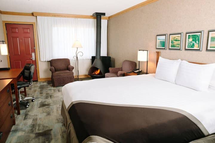 Room 5 of 54